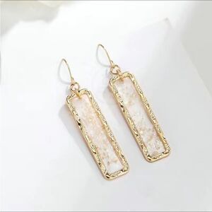 🐚Gold Framed Resin Shell fleck rectangular hook drop earrings